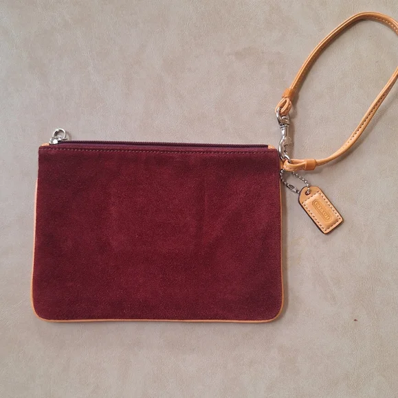NWOT COACH Suede Wristlet - Picture 2 of 7